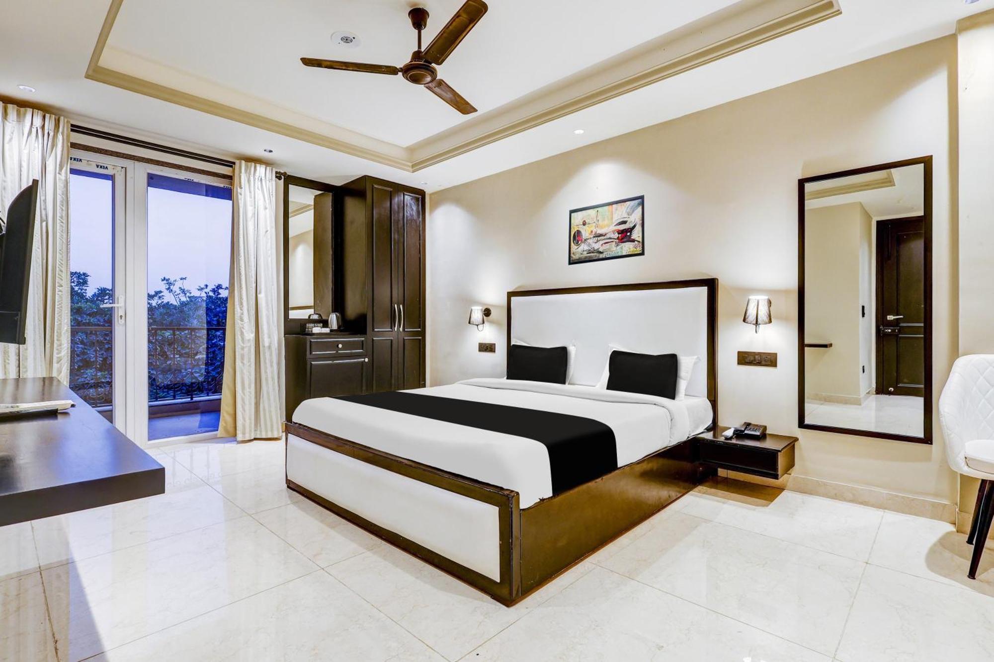 Hotel Super Townhouse Oak Udyog Vihar Gurgáon Exteriér fotografie